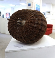 Reclining Pod on Sweet Chestnut Wood